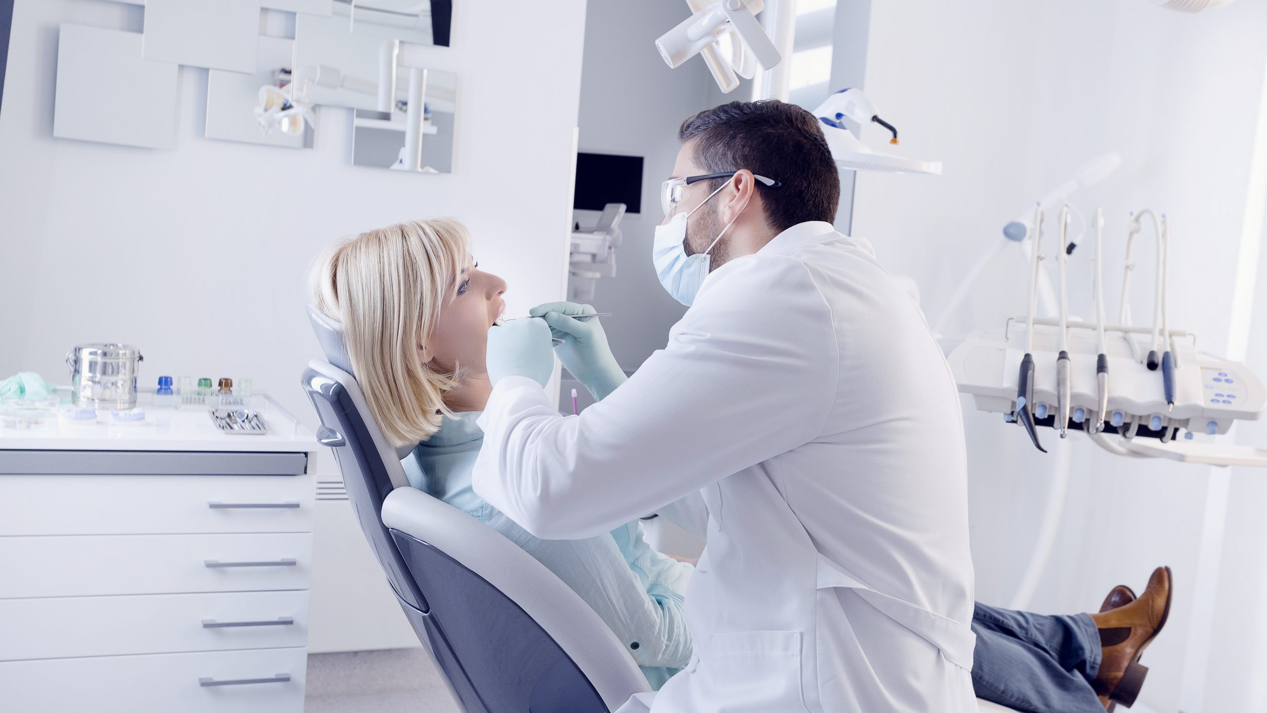 Dentist in Springdale, PA